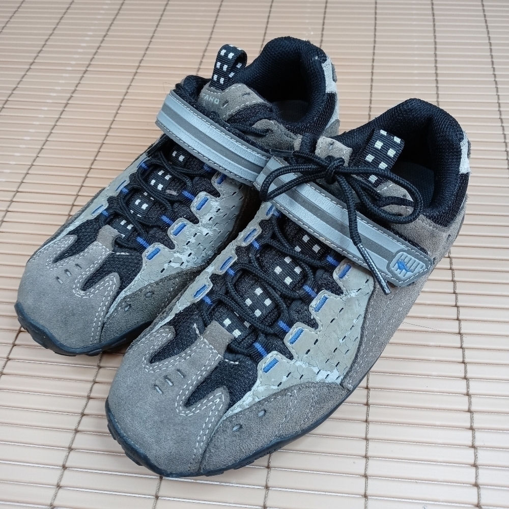 Specialized Taho Gray Suede Mountain Bike Cycling
